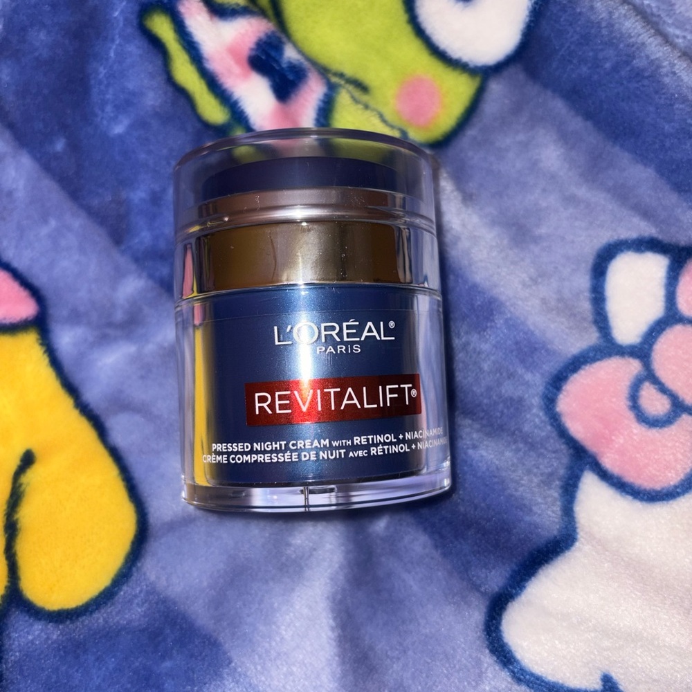 L’Oréal revitalift retinol face cream